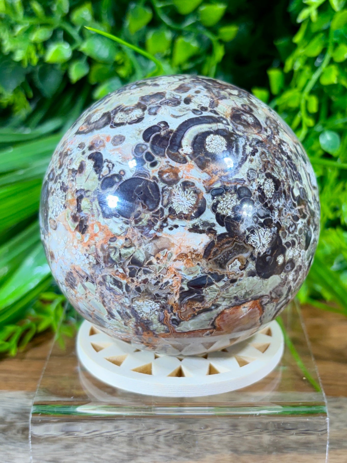 Money Agate Crystal Towers – Abundance, Stability & Prosperity Flow
