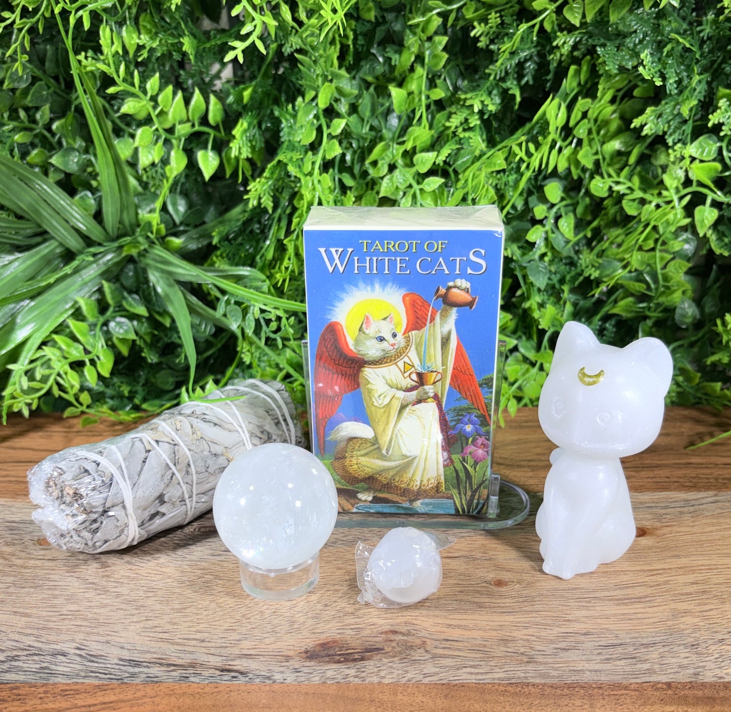 The White Cat Tarot & Crystal Kit - Intuition • Clarity • Energetic Cleansing