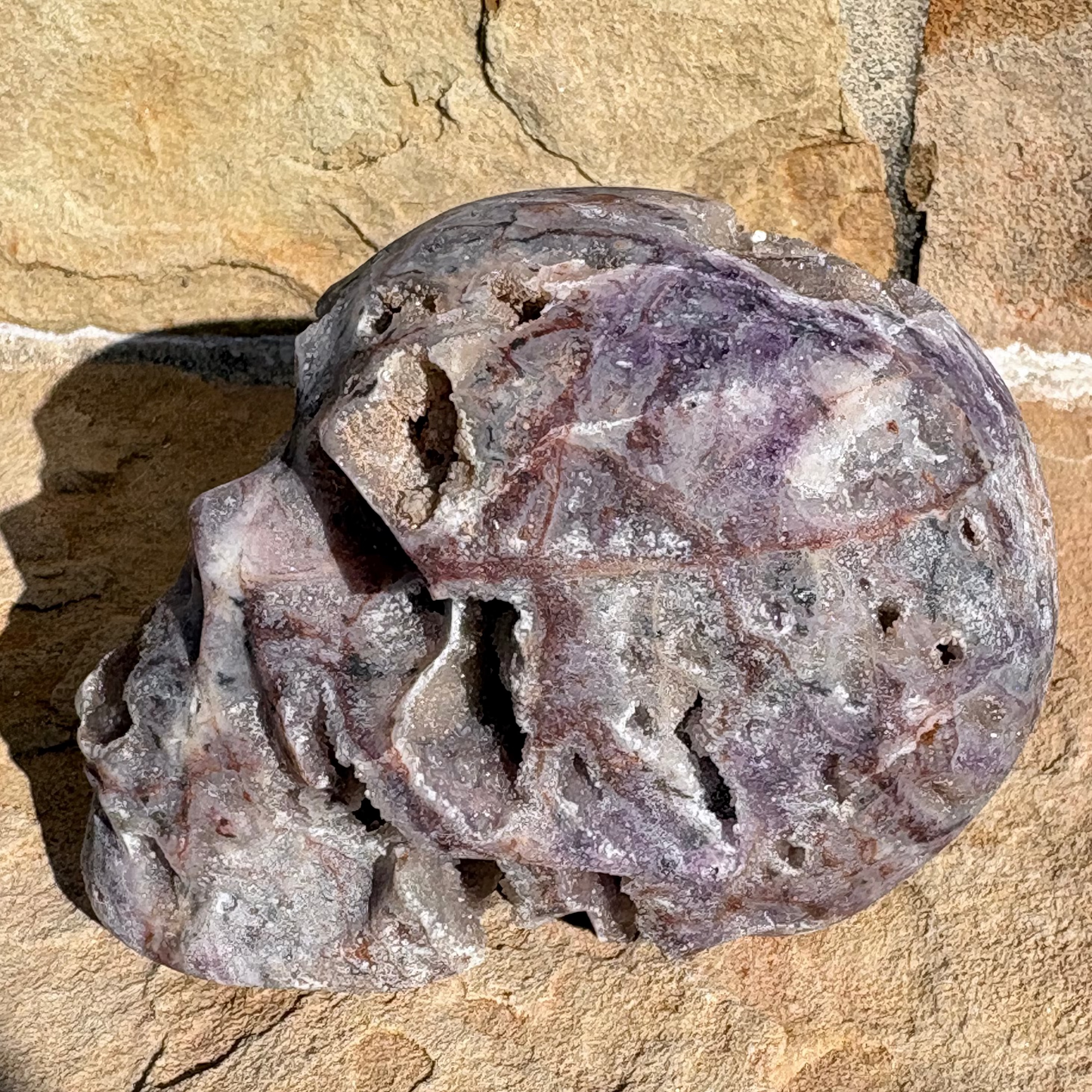 Chalcedony Agate Druzy Skull – Quiet Focus • Inner Balance • Soft Power