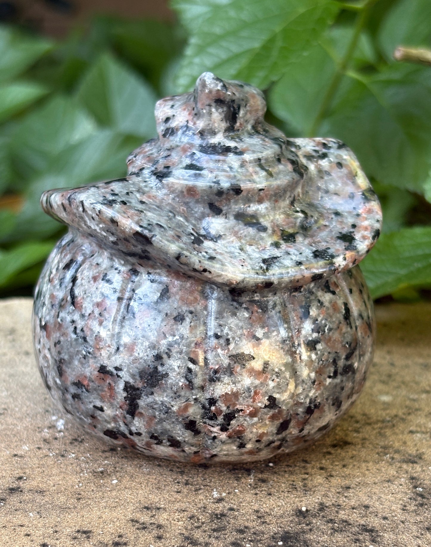 Yooperlite Jack-O’-Lantern - Pumpkin - Protection • Grounding • Transformation