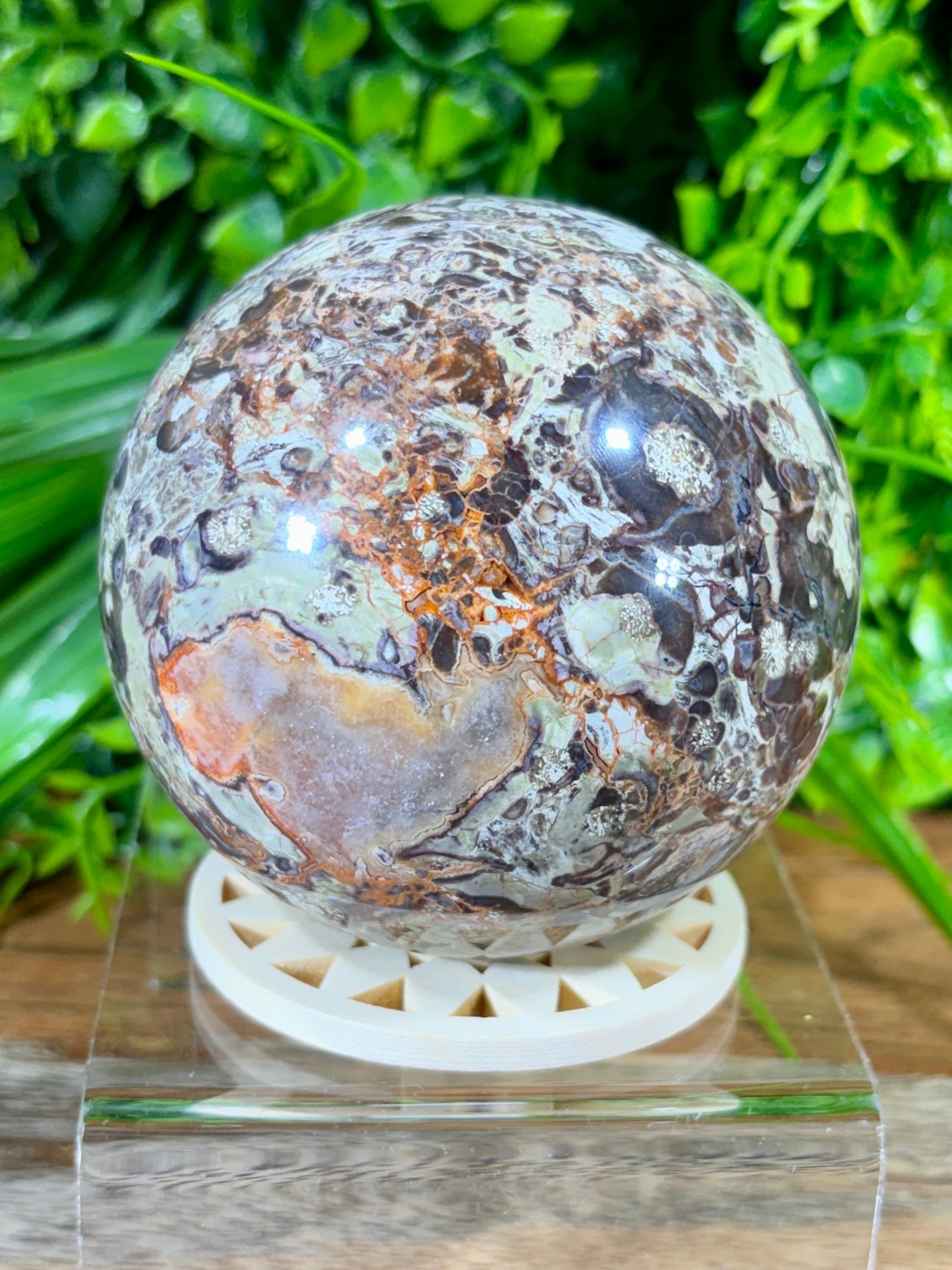 Money Agate Crystal Towers – Abundance, Stability & Prosperity Flow