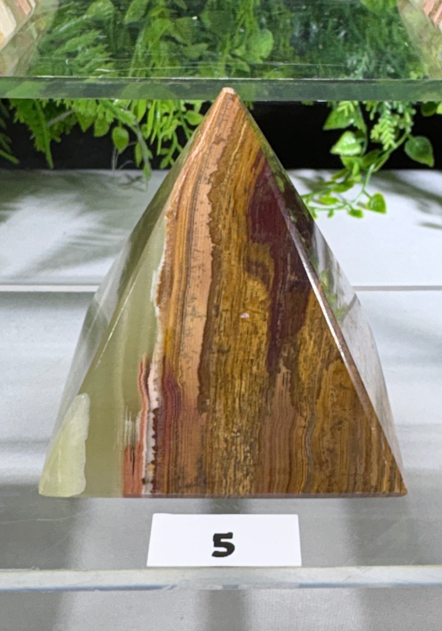 Green Onyx Pyramids Grounding • Confidence • Balance