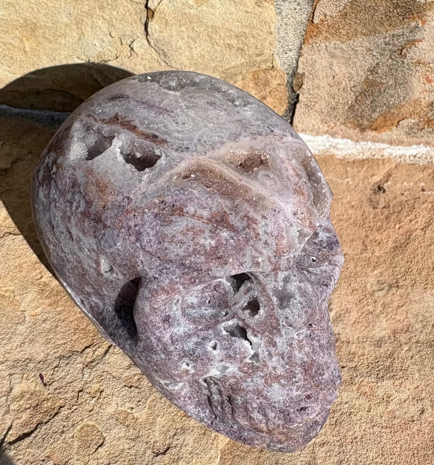 Chalcedony Agate Druzy Skull – Stillness • Insight • Ancient Calm