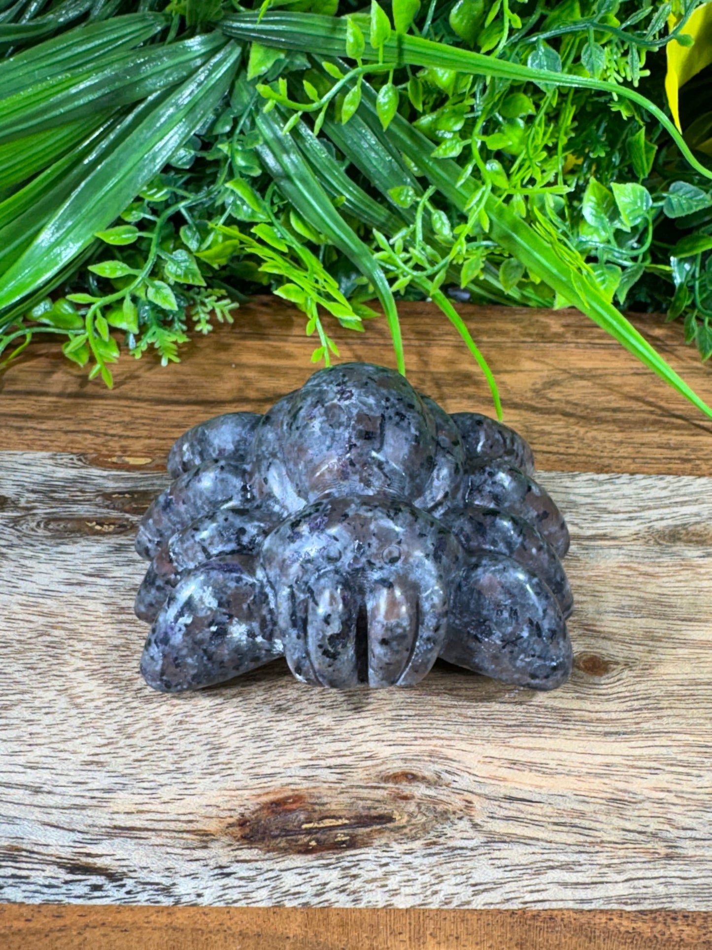 Yooperlite Fat Belly Spider - UV Reactive • Grounding • Protection