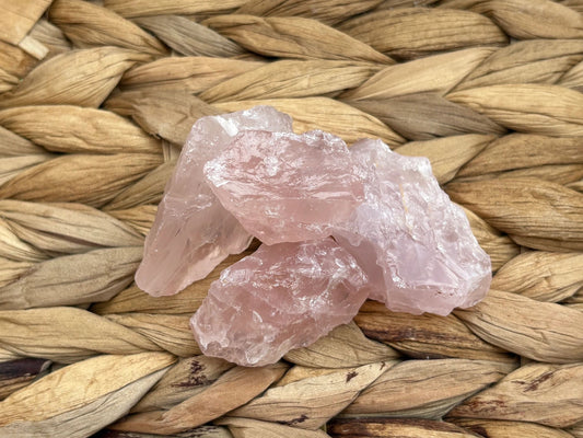 🌸 Raw Rose Quartz Mini & Standard Mesh Bag – Love, Harmony & Heart Healing | Choose Your Size