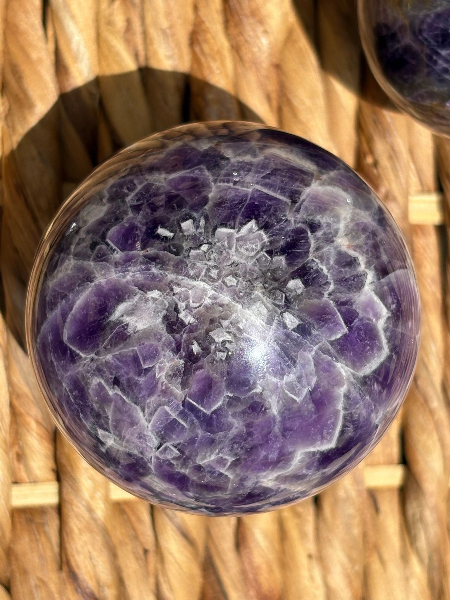 💜 Dream Amethyst Crystal Sphere – Intuition, Calm & Cosmic Wisdom