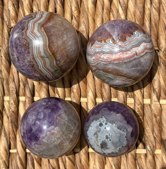 💜 Amethyst with Banded Agate Sphere – Intuition, Grounding & Cosmic Balance