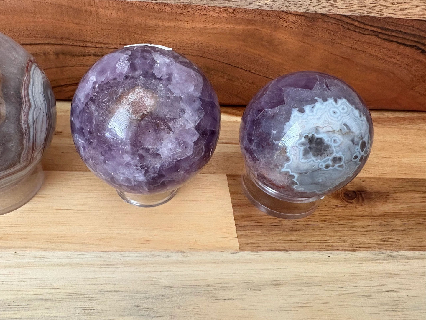 💜 Amethyst with Banded Agate Sphere – Intuition, Grounding & Cosmic Balance