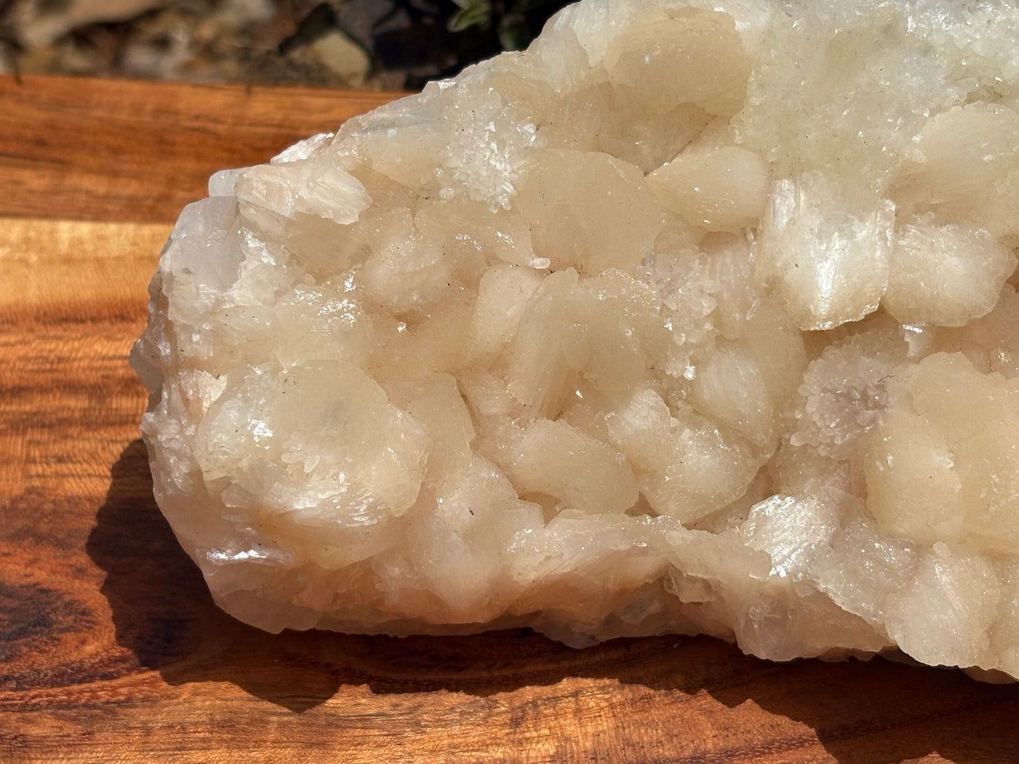 🤍 Raw Stilbite Cluster – Inner Peace, Intuition & Heart-Centered Healing