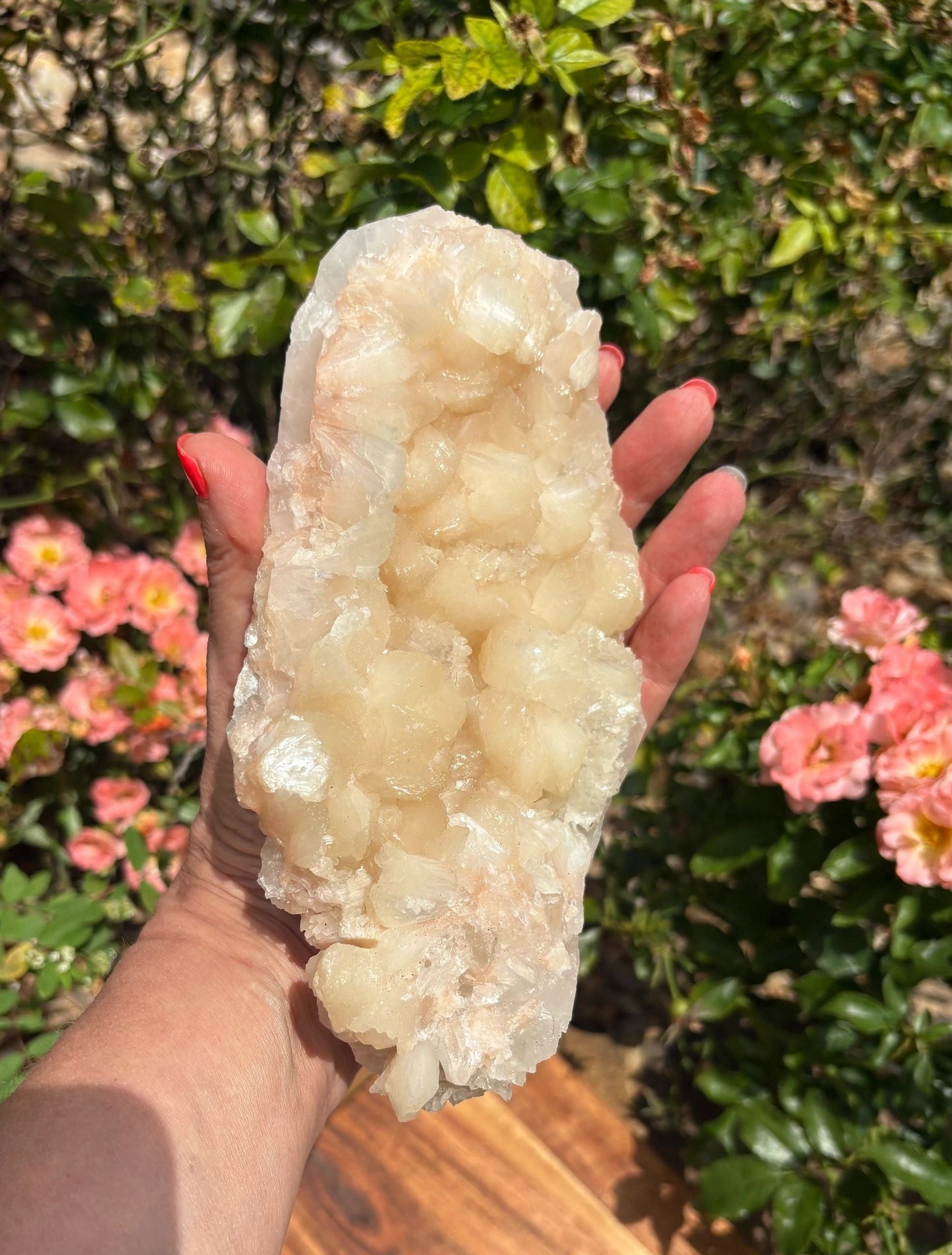 🤍 Raw Stilbite Cluster – Inner Peace, Intuition & Heart-Centered Healing
