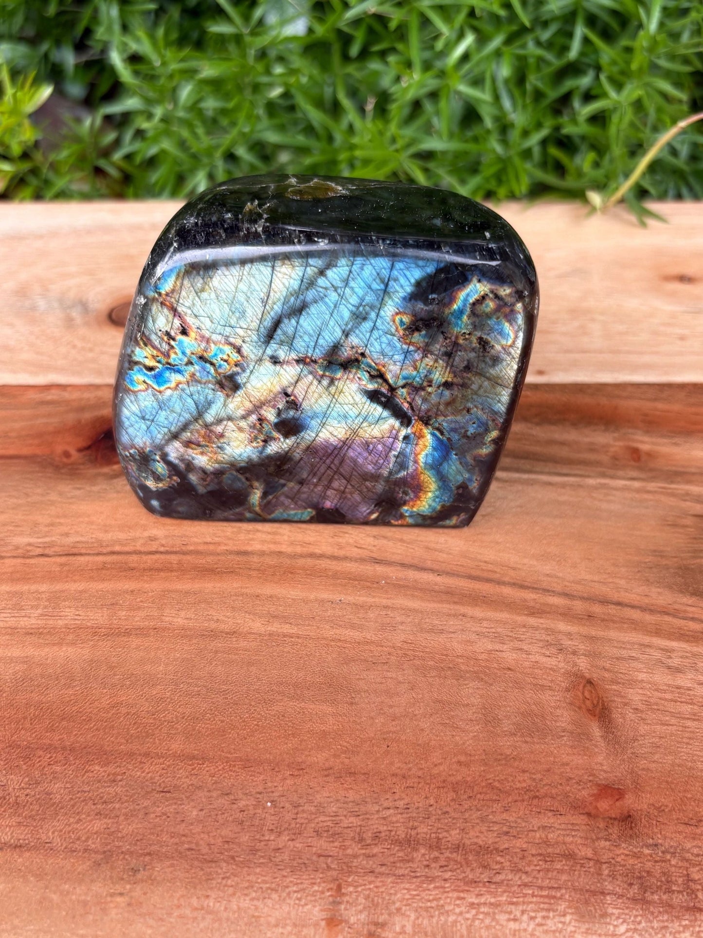 💫 Labradorite Free Form – Intuition, Protection & Cosmic Flash | 13.69 oz