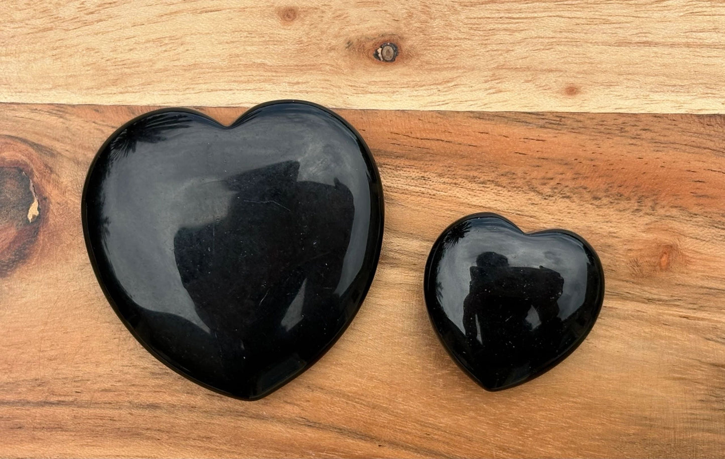 ✨🖤 Polished Black Obsidian Heart – Protection, Grounding & Energetic Armor