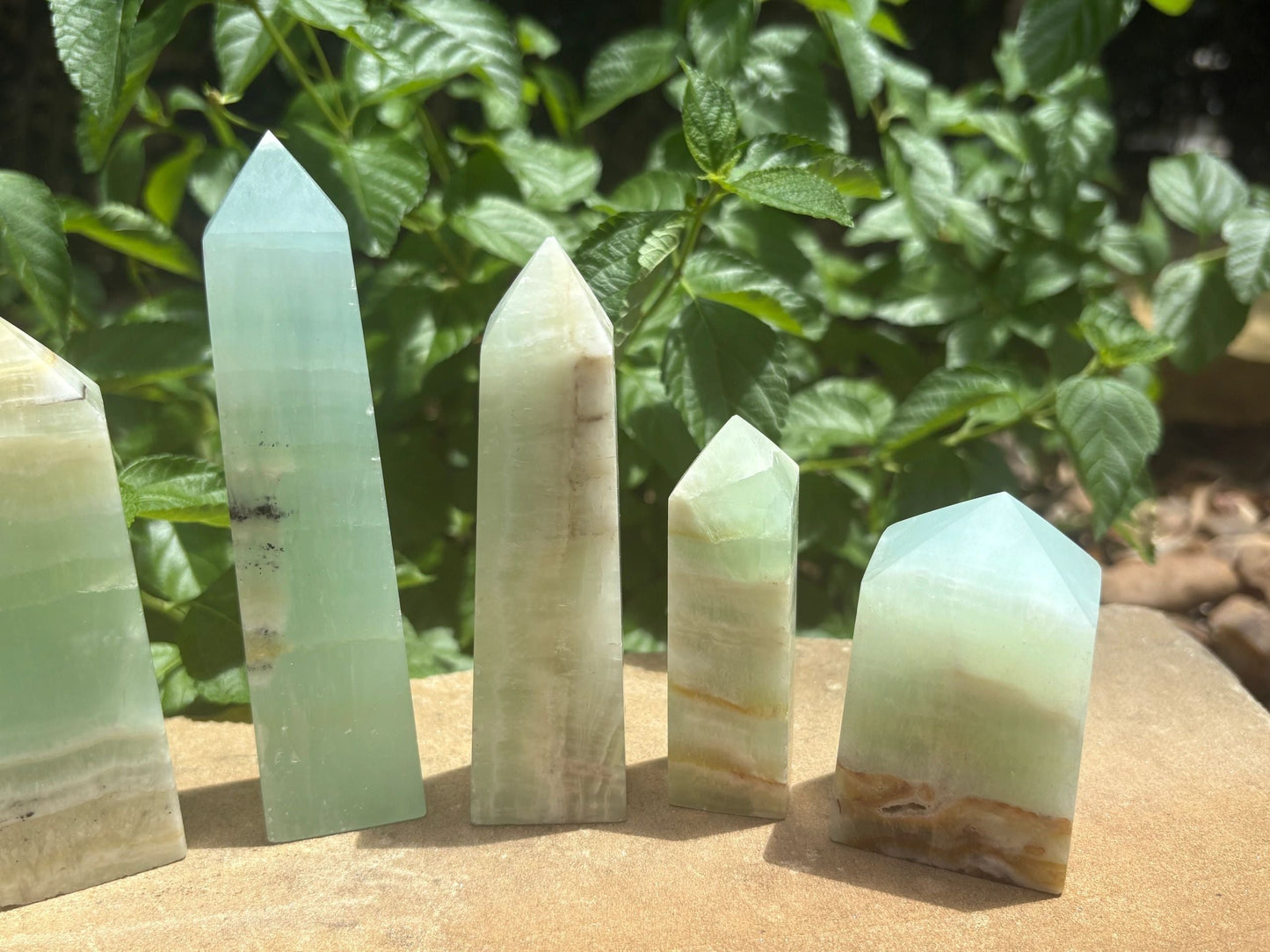 🌊 Caribbean Blue Calcite Towers – Calm, Emotional Healing & Oceanic Clarity