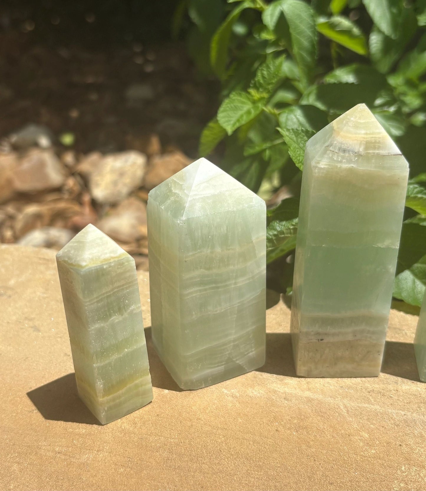 🌊 Caribbean Blue Calcite Towers – Calm, Emotional Healing & Oceanic Clarity