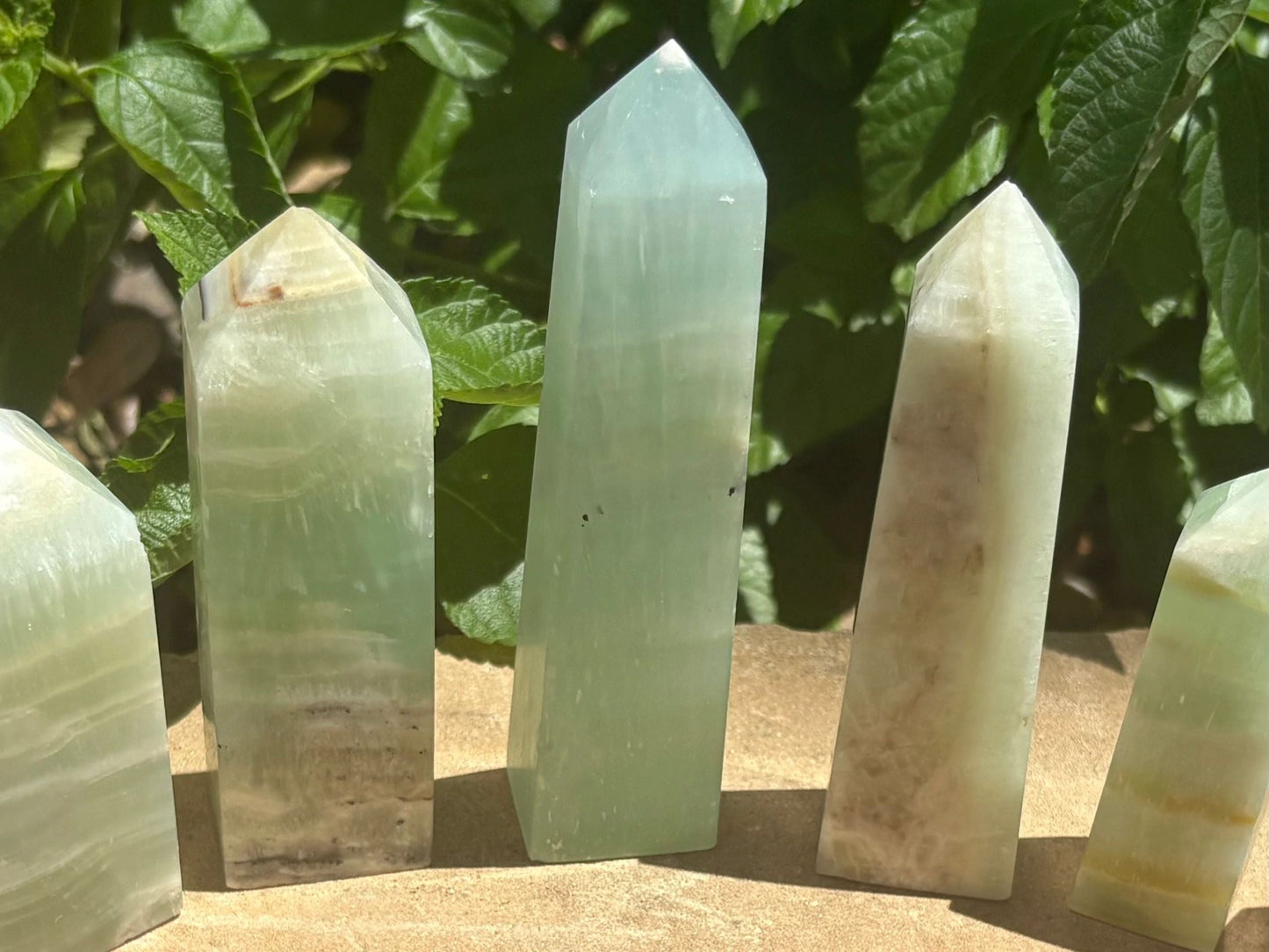 🌊 Caribbean Blue Calcite Towers – Calm, Emotional Healing & Oceanic Clarity