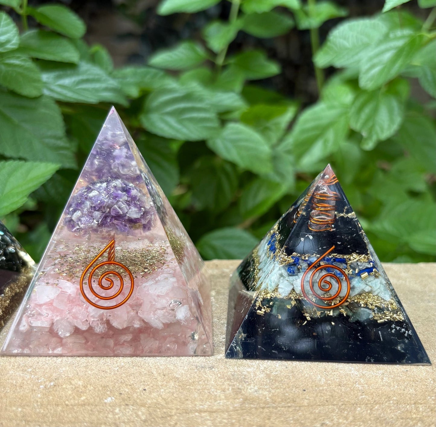 Orgonite Crystal Pyramids – Protection, Energy & Balance