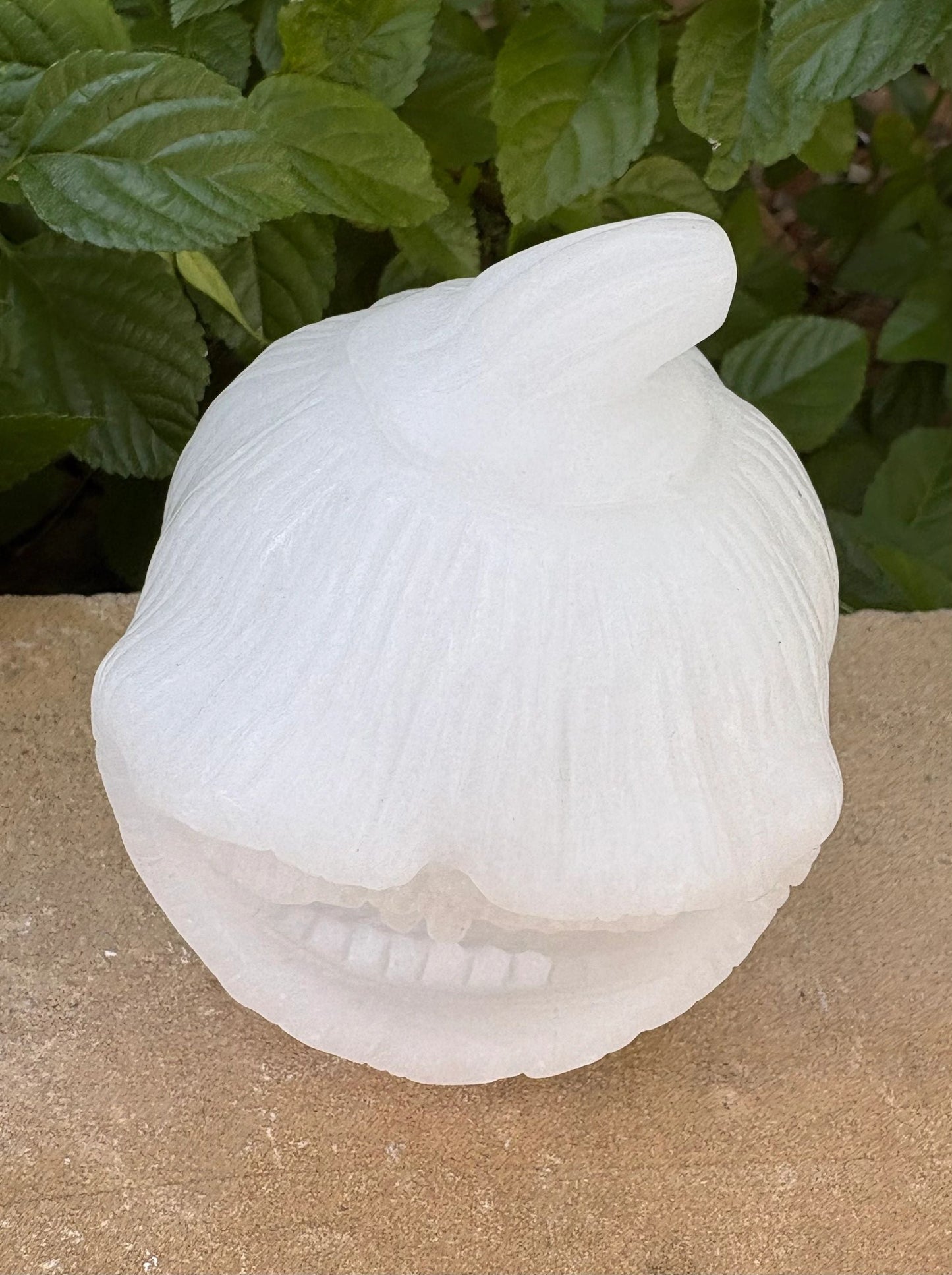 🎃 White Jade Jack-o’-Lantern – Purity, Protection & Calm | Chubby Carved Pumpkin Head Crystal Peace | Clarity | Strength