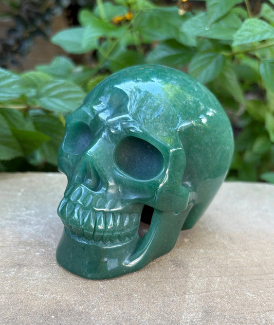🌿 Green Aventurine Skull with Hollow Jaw – Prosperity, Courage & Glow-Up Energy | 2.32 lbs Luck | Healing | Earth Swagger