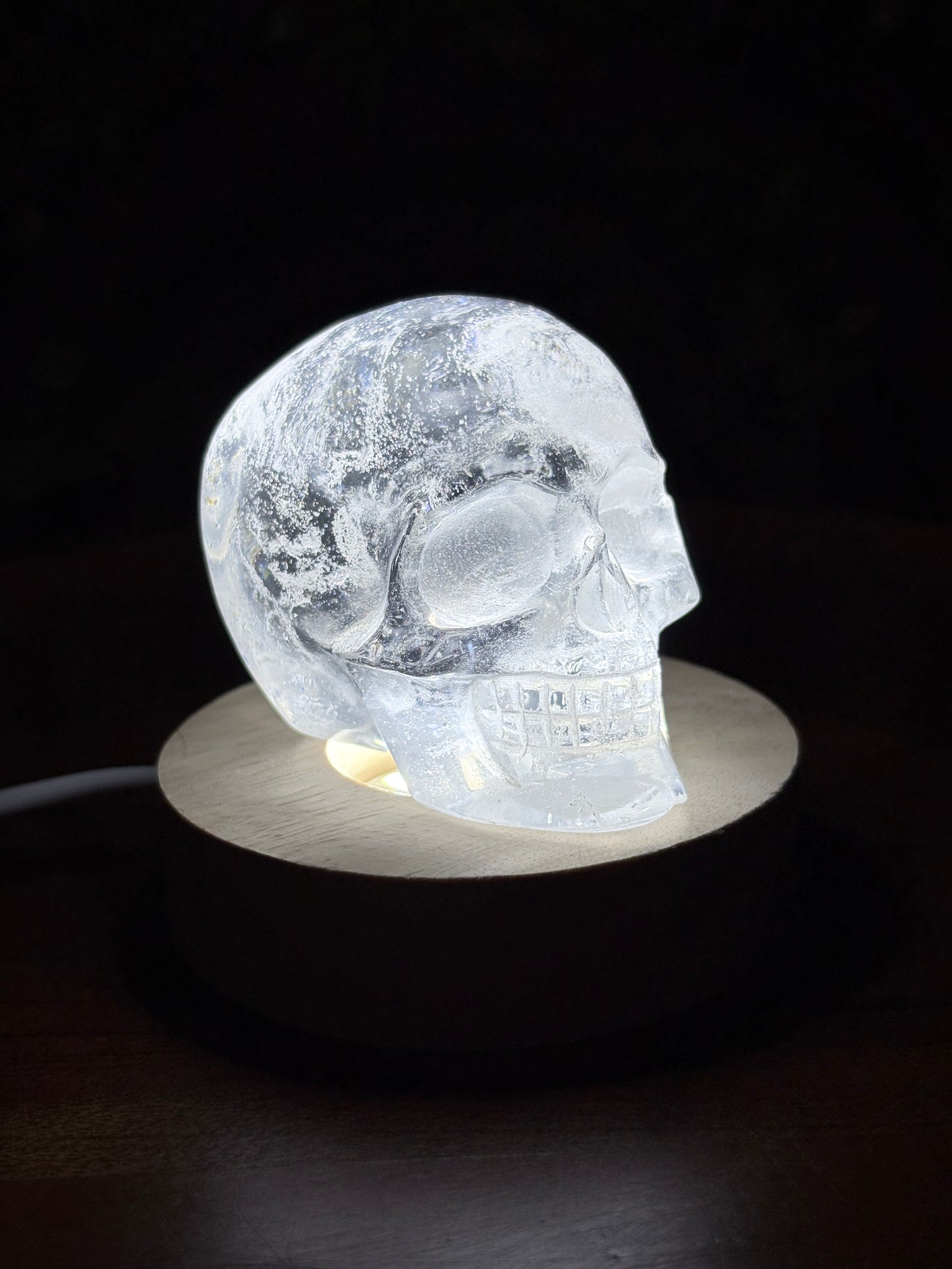 Clear Quartz Skull – Clarity, Amplification & Cosmic Energy | Smooth Hand-Carved Crystal Skull
