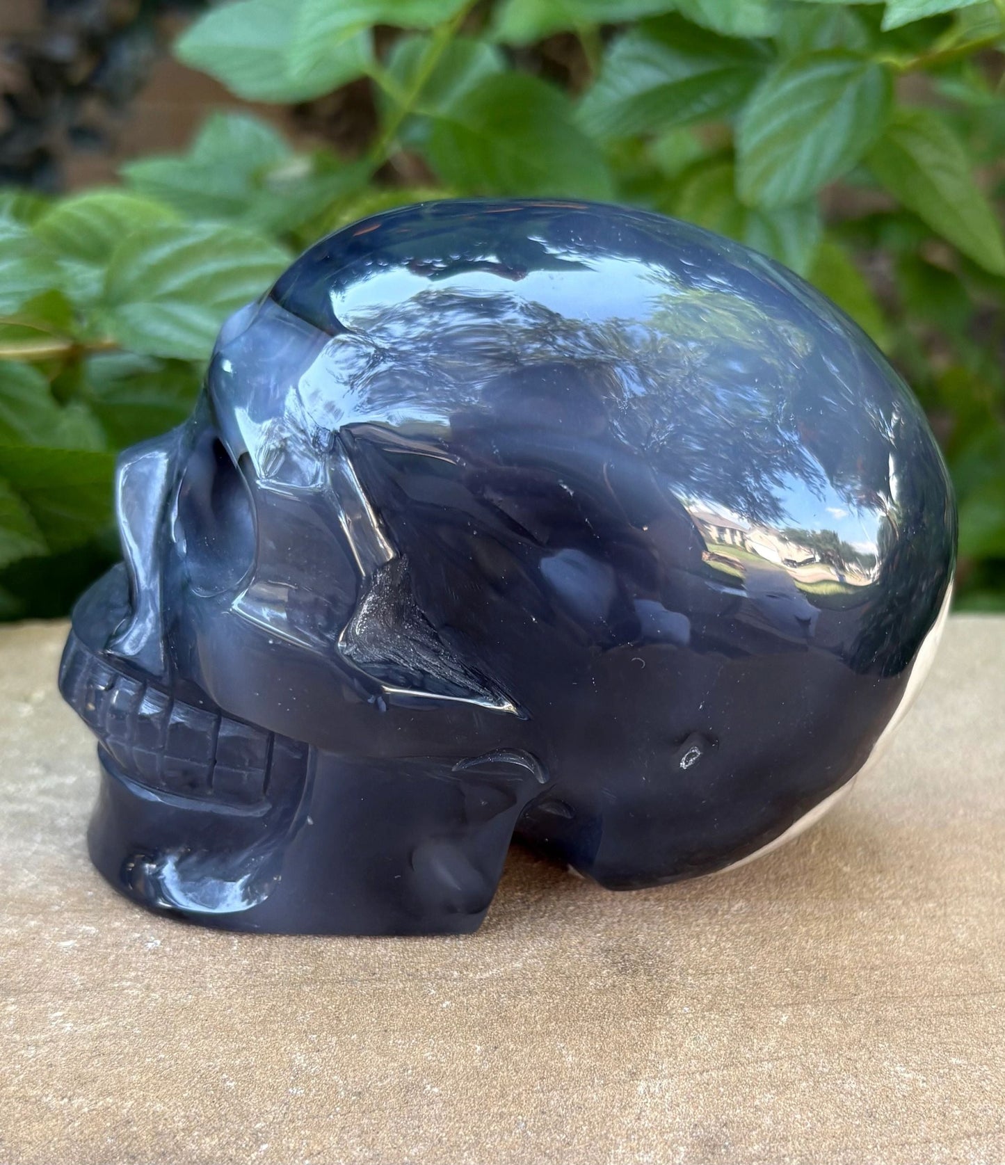 🌋 Volcano Agate Fluorescent Carved Crystal Skull – Transformation, Protection & Fiery Energy