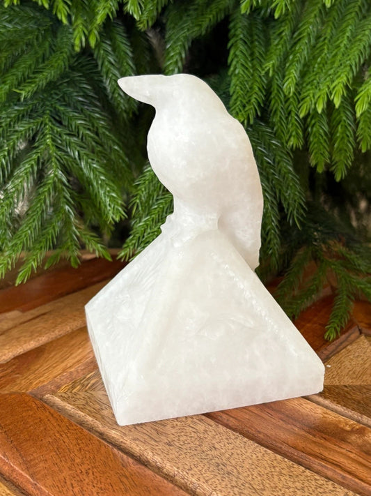 🕊️ White Jade Marble Raven on Pyramid – Protection, Enlightenment & Ancient Wisdom | All-Seeing Eye Carving Mystery | Clarity | Power
