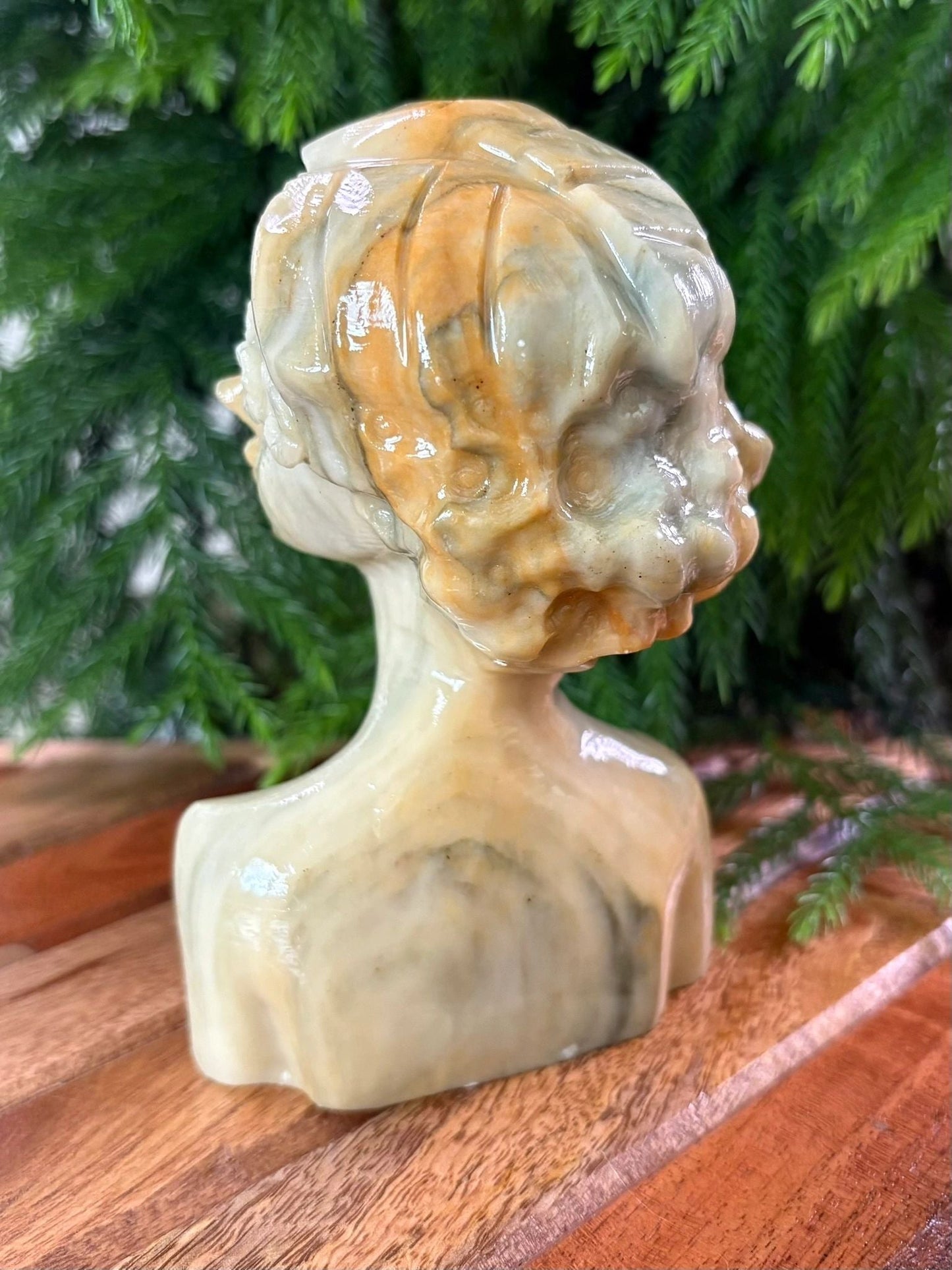 🌼 Calcite Female Bust with Floral Crown – Grace, Wisdom & Inner Light | Hand-Carved Crystal Sculpture