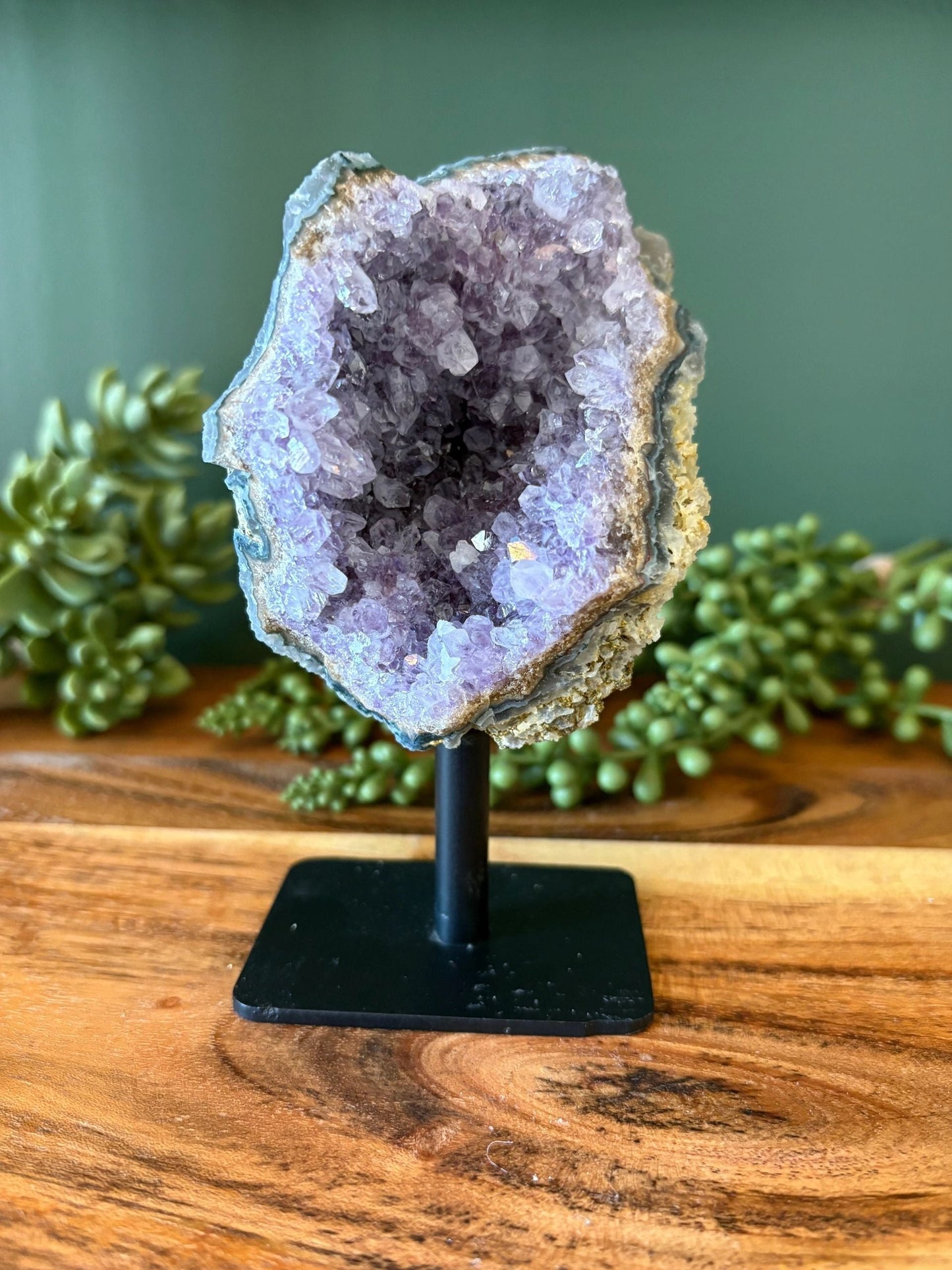 Amethyst Folded Crystal on Stand – Intuition, Calm, Spiritual Protection
