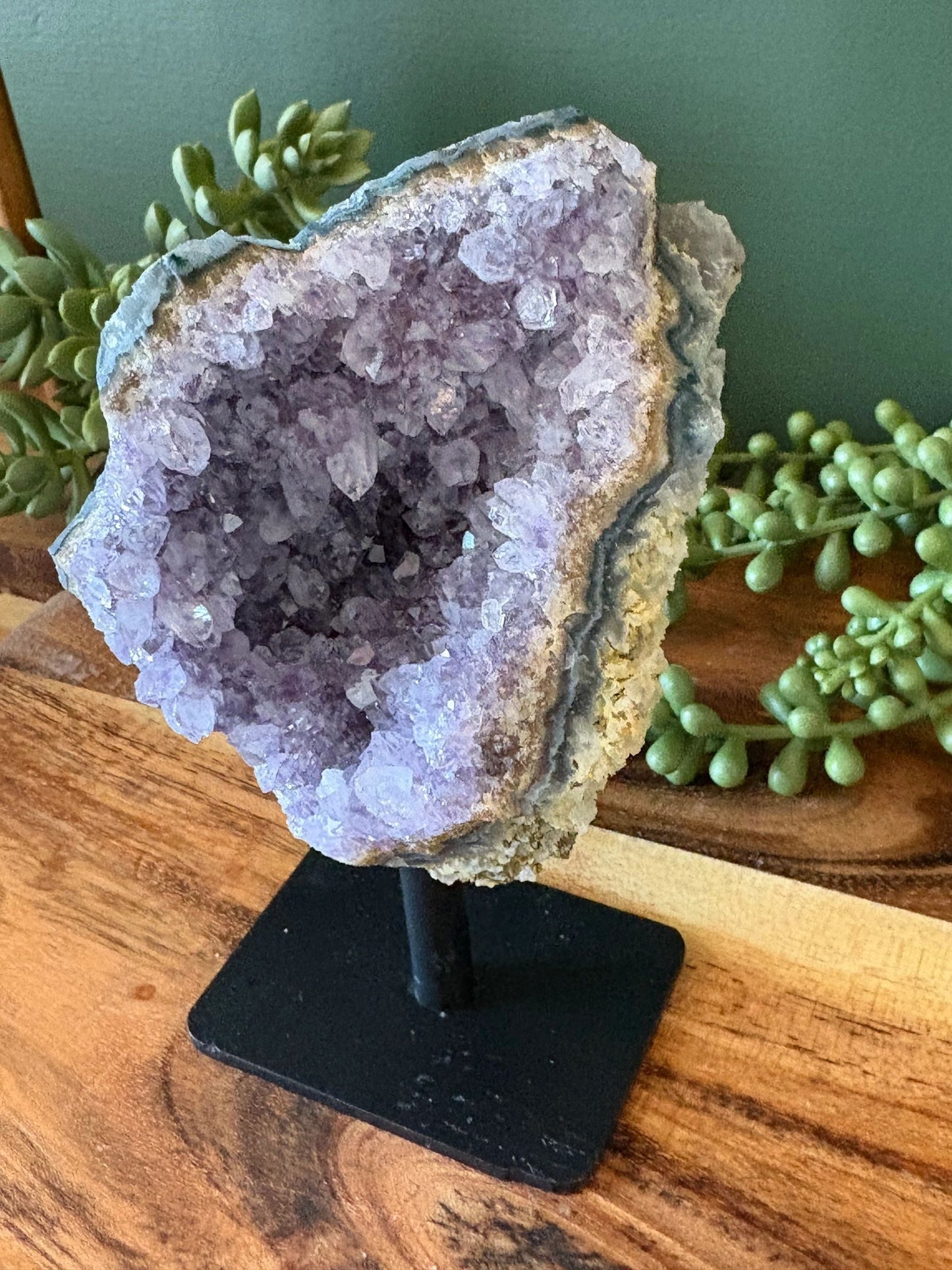 Amethyst Folded Crystal on Stand – Intuition, Calm, Spiritual Protection