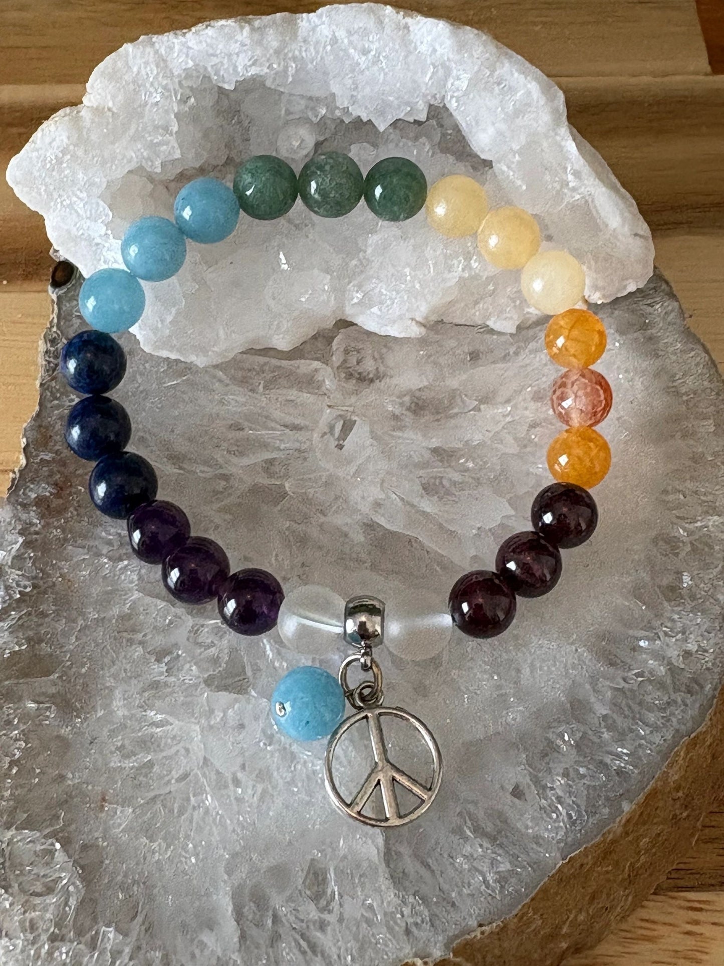 7-Chakra Natural Stone Bracelet with Blue Aventurine Peace Charm & Iridescent Glass Accents – 8mm