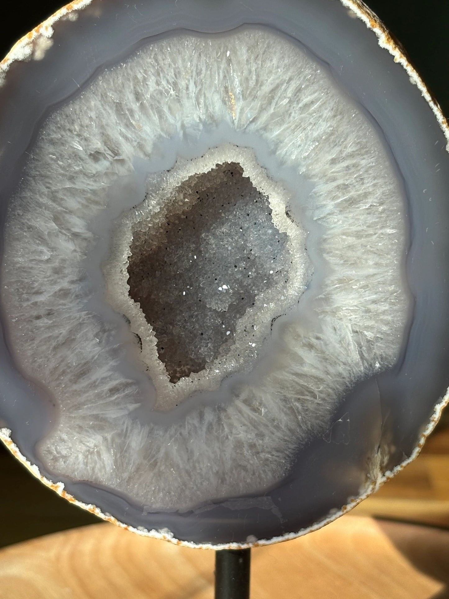 Agate Druzy Display on Stand – Calm, Intuition, Cosmic Glow | 2.27 lbs.