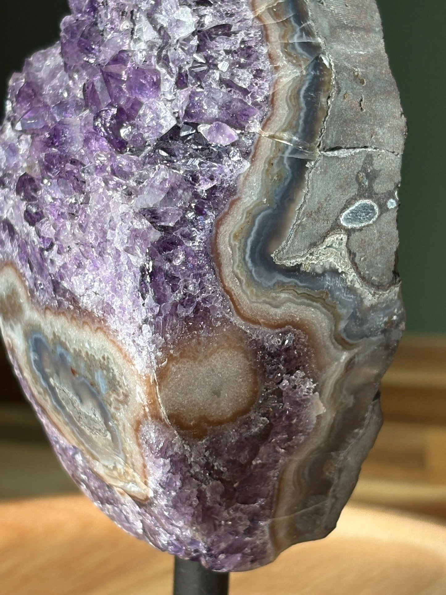 💜 Raw Amethyst & Banded Agate Freeform on Stand – Intuition, Protection & Earth Magic | 1.37 lbs