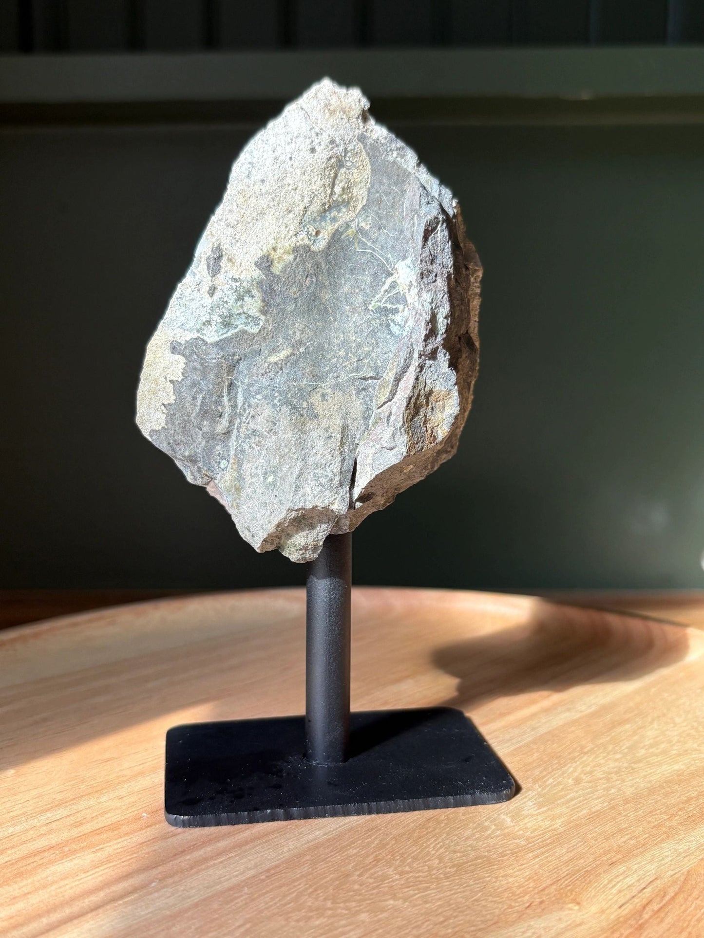 Raw Amethyst Triangle on Stand – Intuition, Protection & Clarity 0.77 lbs.