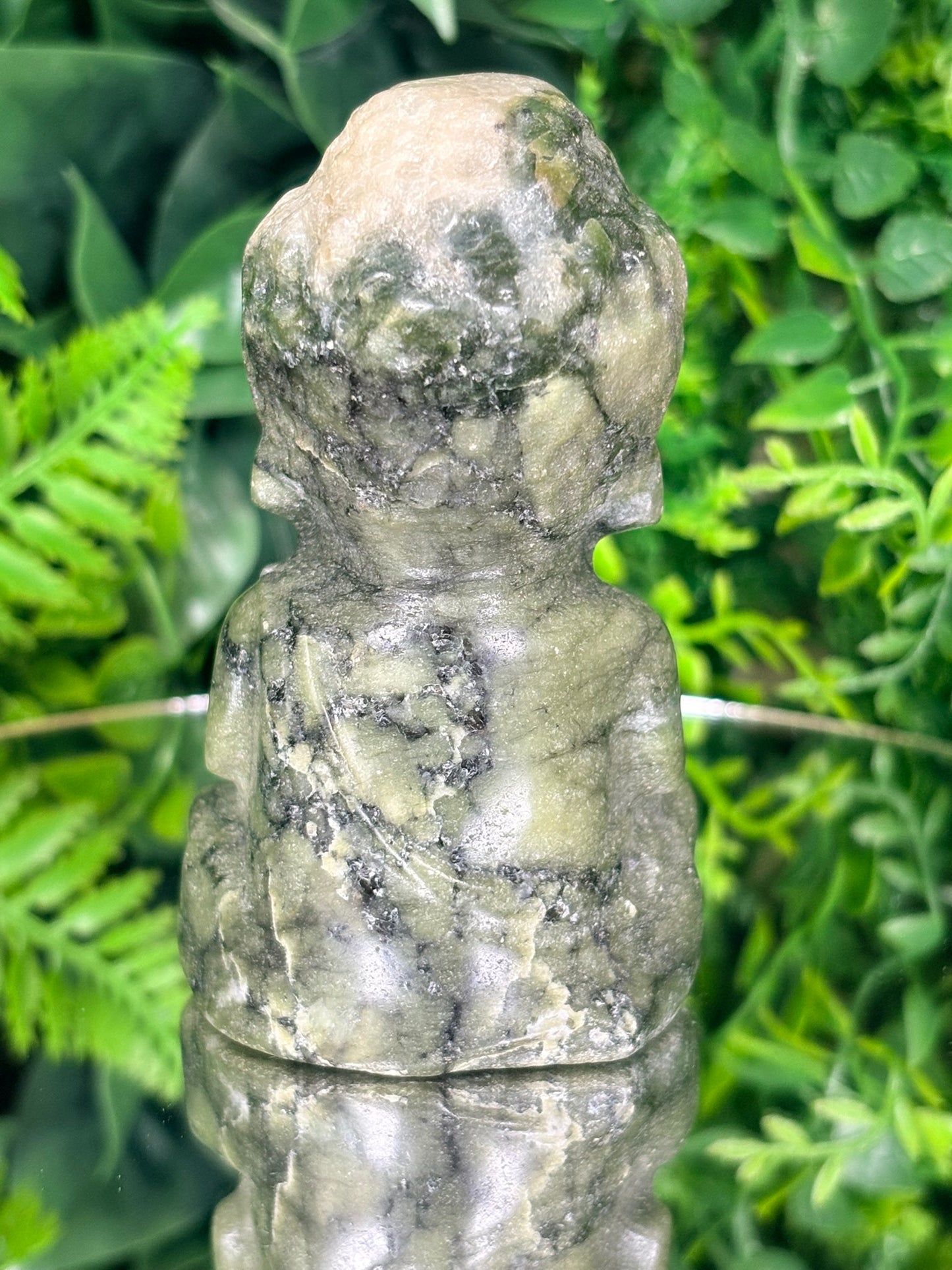 🧘♂️ Baby Buddha Crystal Figure – Choose Your Stone