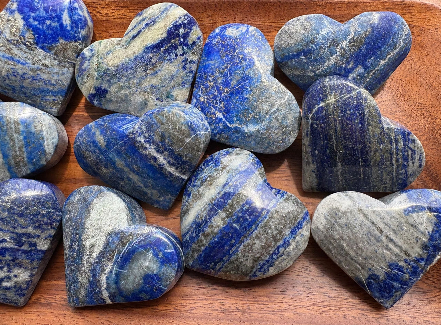 💙 Lapis Lazuli Carved Heart – Truth, Wisdom & Soul-Led Power
