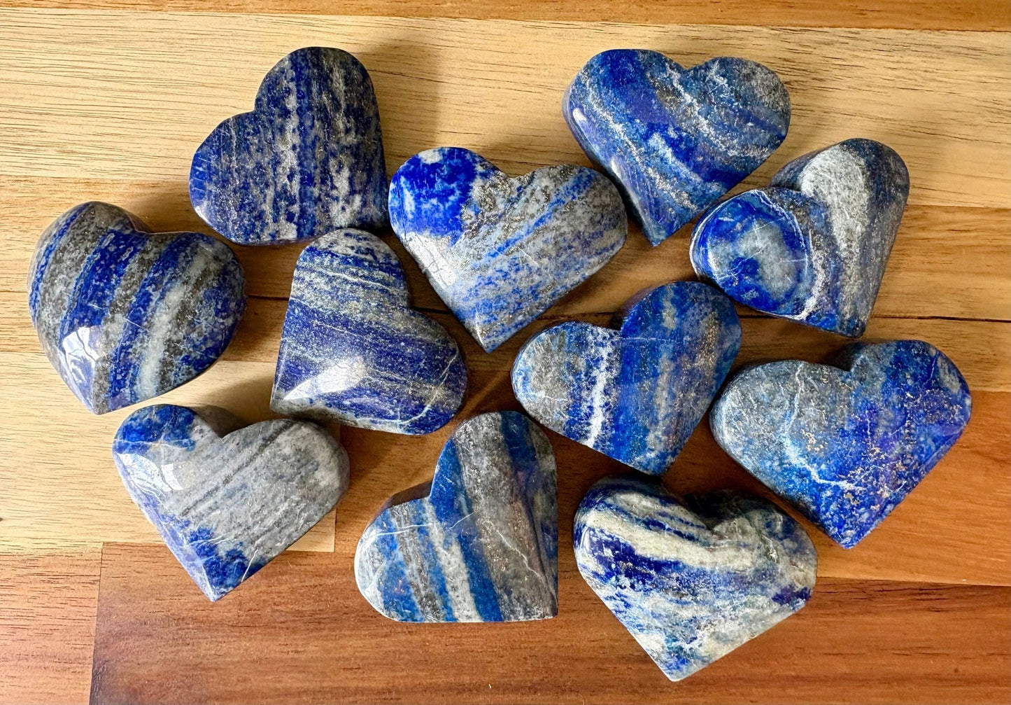 💙 Lapis Lazuli Carved Heart – Truth, Wisdom & Soul-Led Power