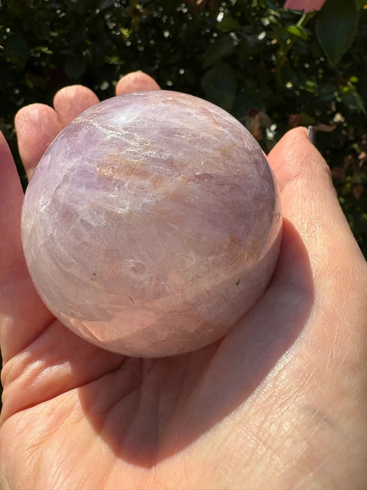 💜 Amethyst Sphere with Hematoid Swirls – Intuition, Balance & Planetary Glow | AM3
