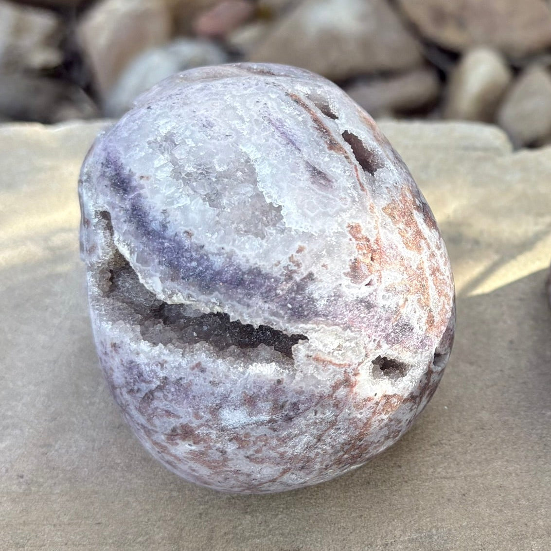 Chalcedony Agate Druzy Skull – Stillness • Insight • Ancient Calm
