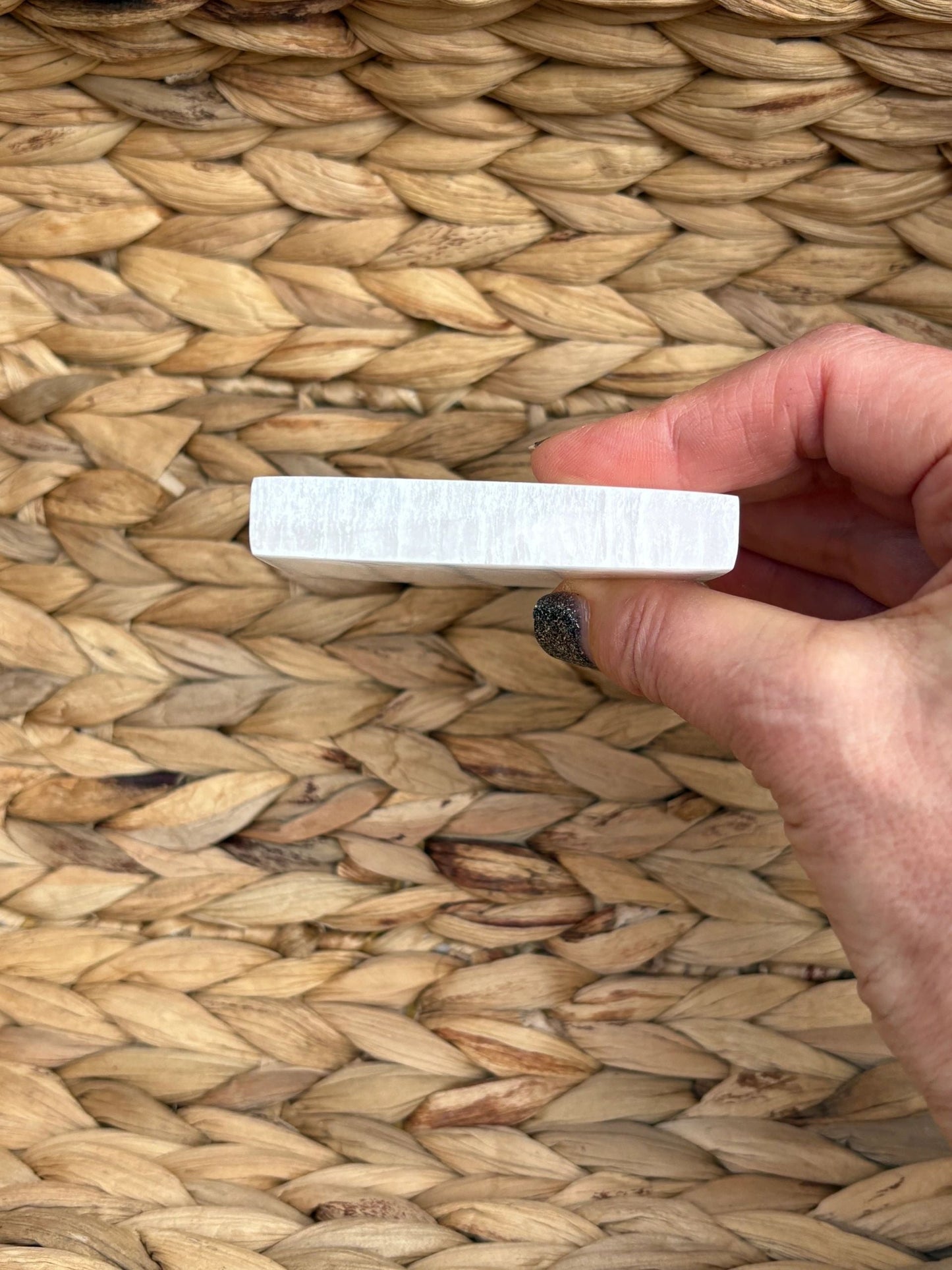 🤍 Selenite Square Slab – Cleansing, Clarity & High-Vibe Flow