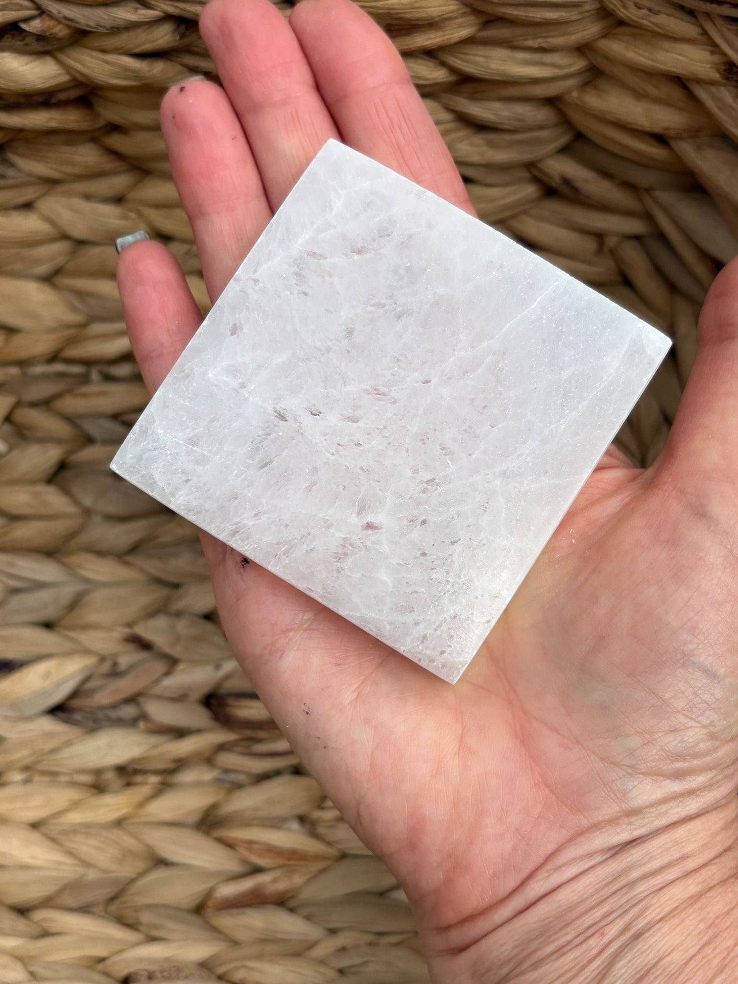 🤍 Selenite Square Slab – Cleansing, Clarity & High-Vibe Flow