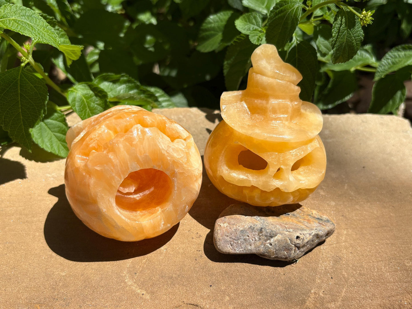 🎃 Witchy Calcite Jack-o'-Lantern with Wizard Hat ✨ Pumpkin Magic | Joy, Confidence &amp; Seasonal Spark