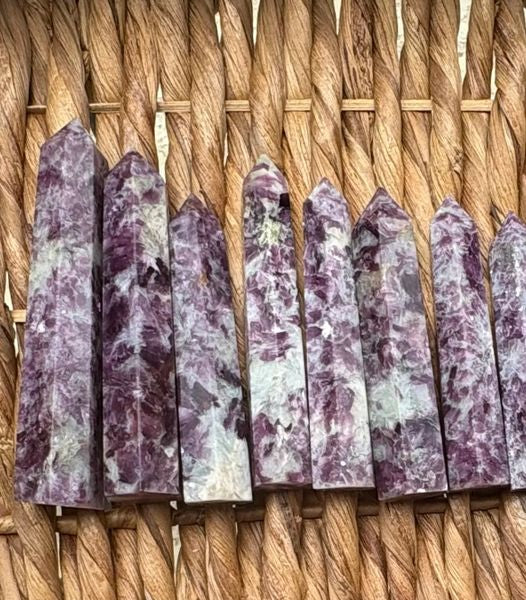 💜 Lepidolite Crystal Towers – Calm, Balance & Nervous-System Bliss