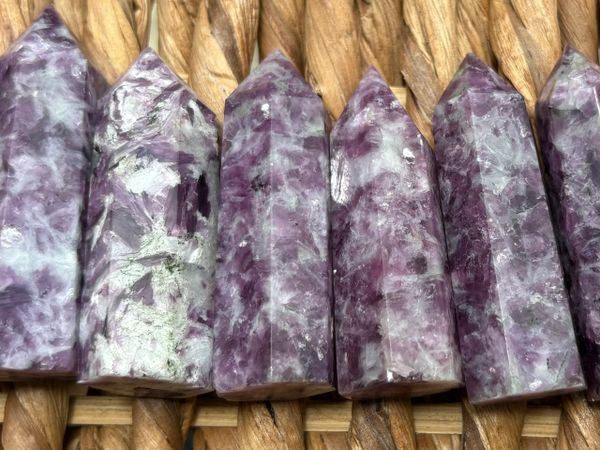 💜 Lepidolite Crystal Towers – Calm, Balance & Nervous-System Bliss